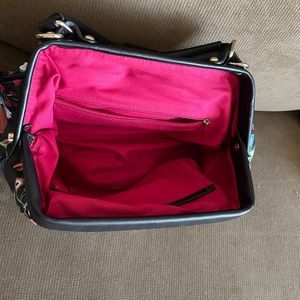 Cute floral bag no brand name vintage